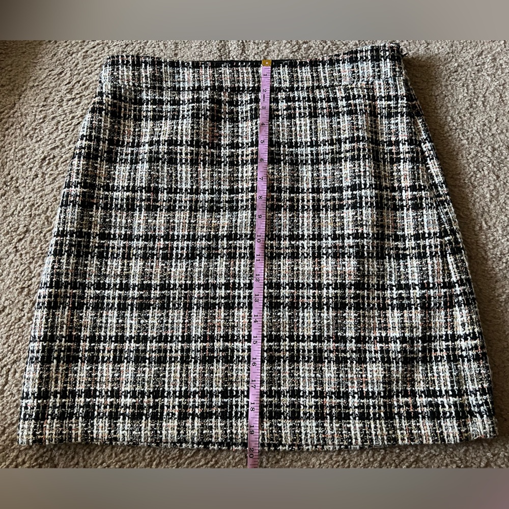 LOFT Tweed Mini Skirt. Sz 8T - Picture 11 of 11